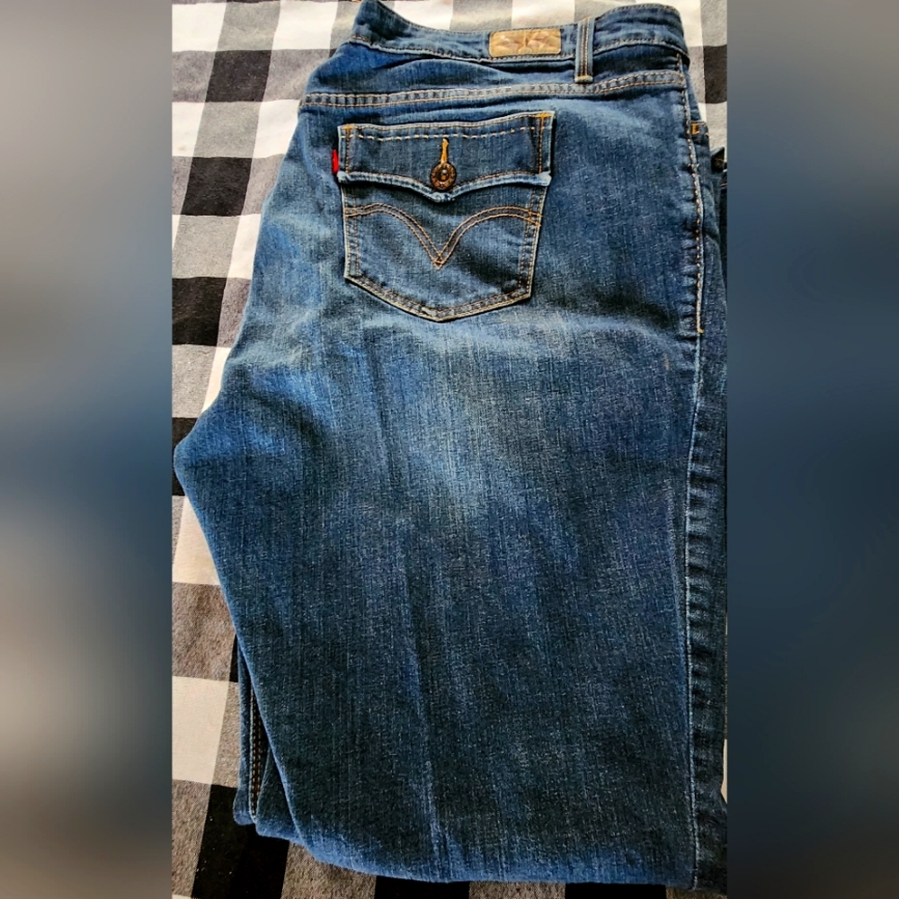 Levi's Women's Jeans 24M 590 Bootcut